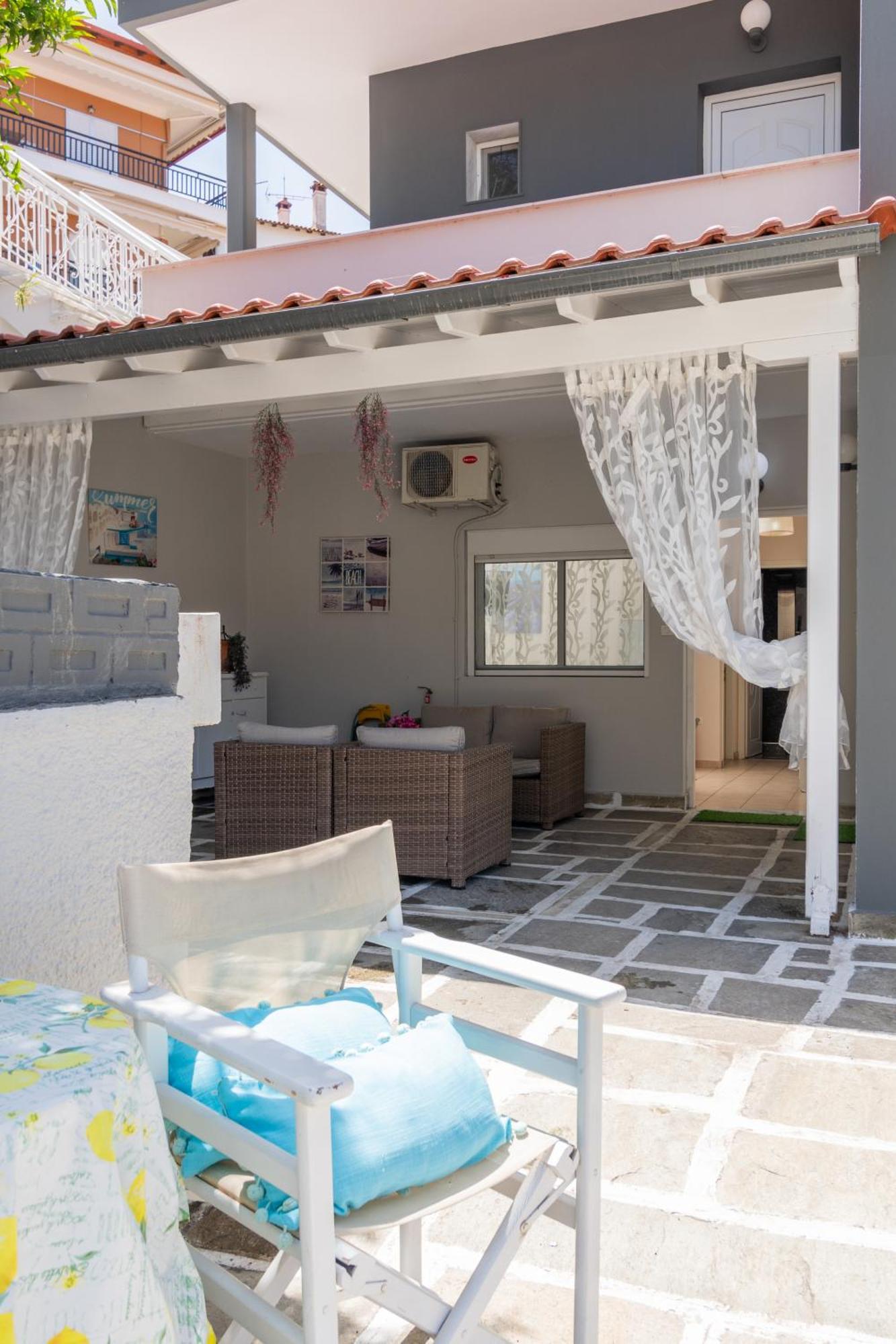 Family Inn Apartments&Suites Neos Marmaras Eksteriør bilde