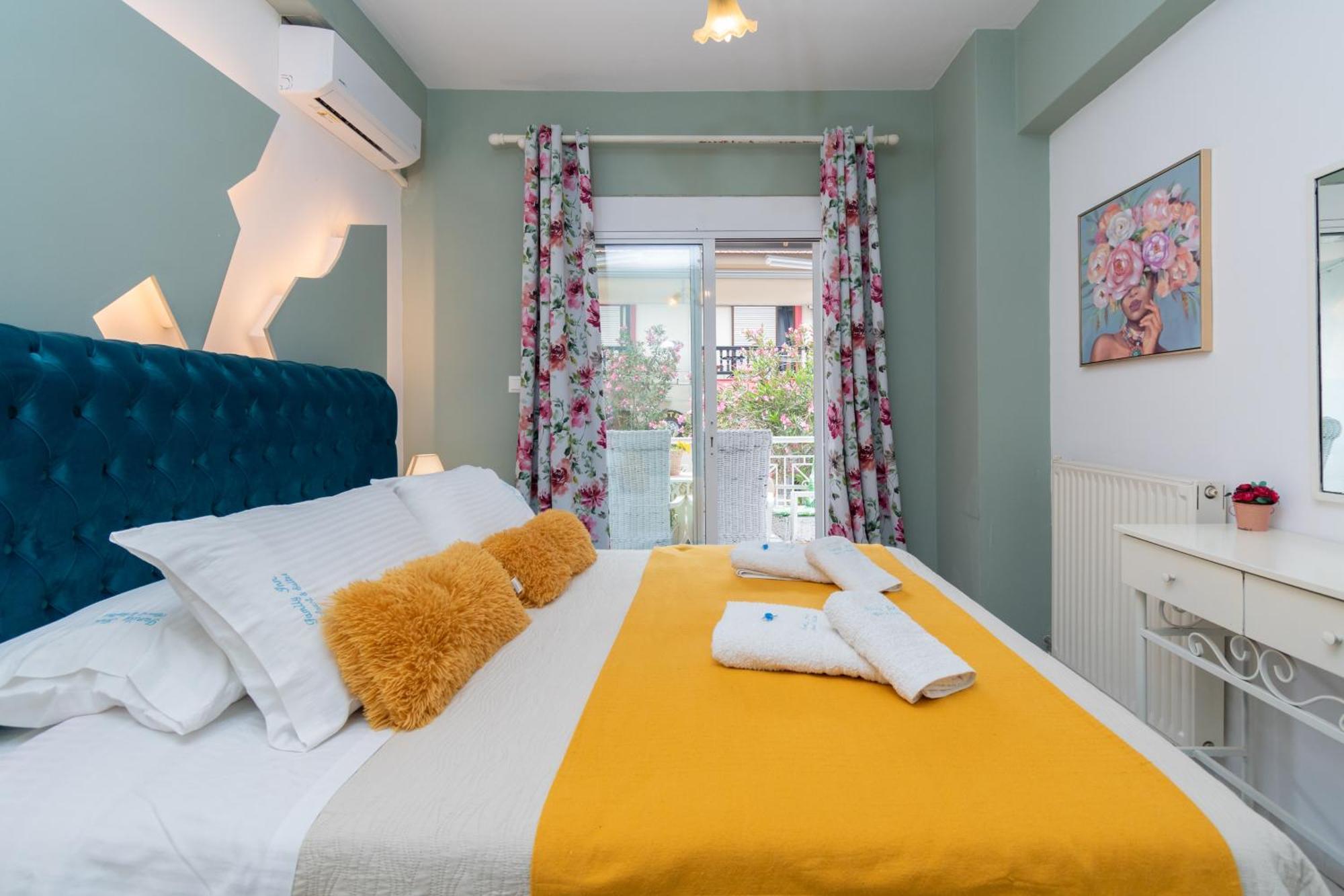 Family Inn Apartments&Suites Neos Marmaras Eksteriør bilde